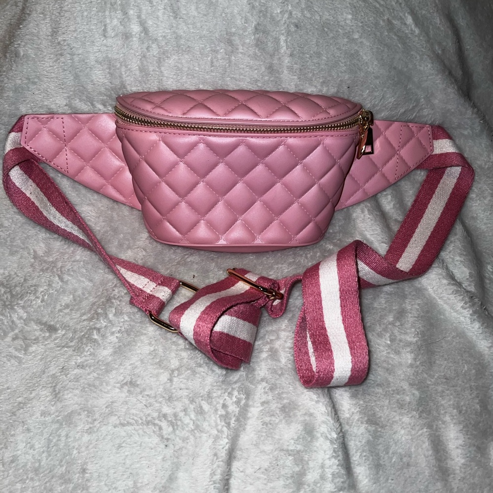 Most wanted pink pvc fanny pack